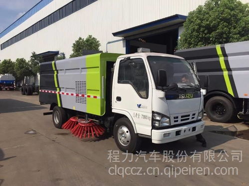 鄭州吸塵車廠家直銷 clw5070txc5型吸塵掃路車，價美物廉，清潔高效